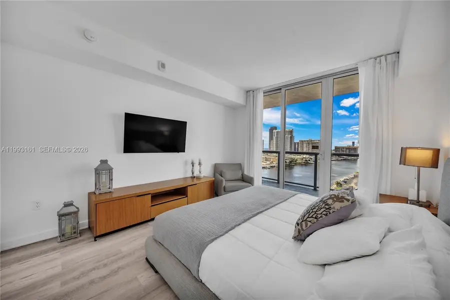 2602 E Hallandale Beach Blvd #R2805, Hallandale Beach, FL 33009 - #2