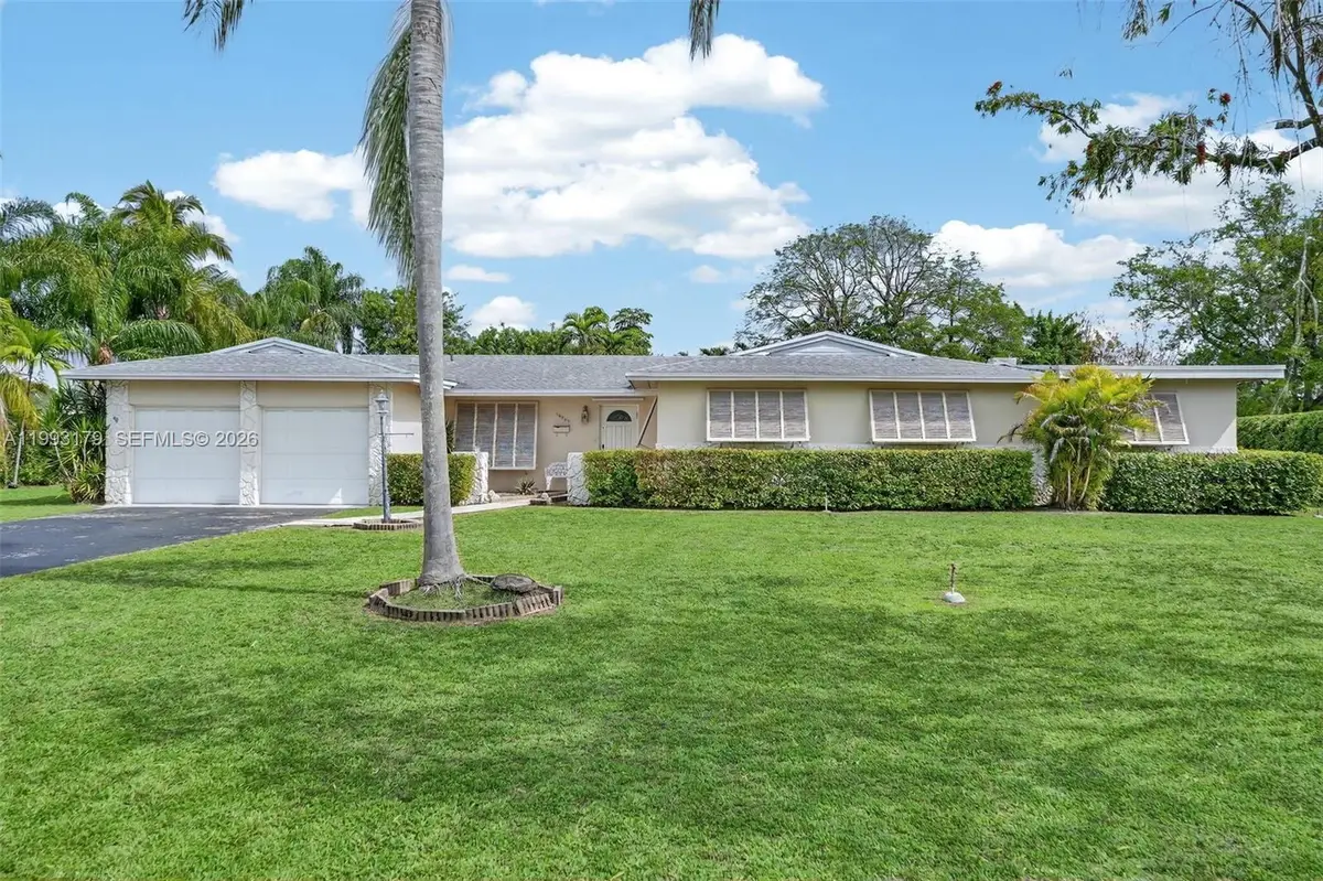 10753 SW 118th St, Miami, FL 33176 - #1