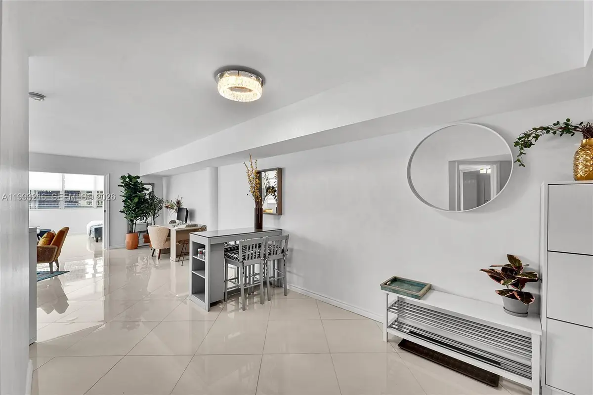 825 Brickell Bay Dr #2048, Miami, FL 33131 - #1