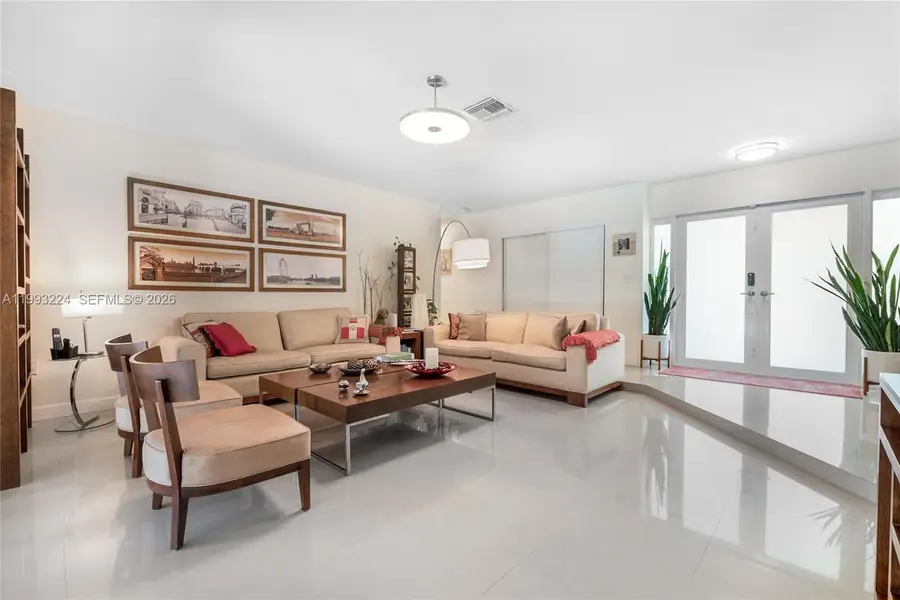 17071 SW 86th Ave, Palmetto Bay, FL 33157 - #3