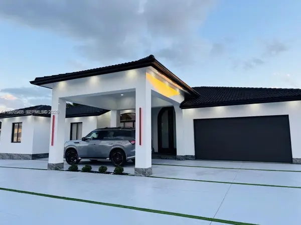 13430 SW 192nd St, Miami, FL 33177