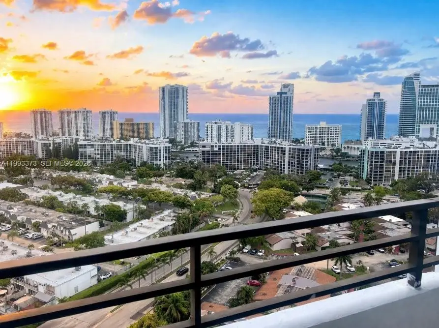 2500 Parkview Dr #2206, Hallandale Beach, FL 33009 - #2