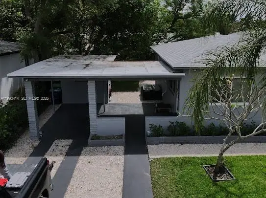 266 NE 162nd St, Miami, FL 33162 - #3