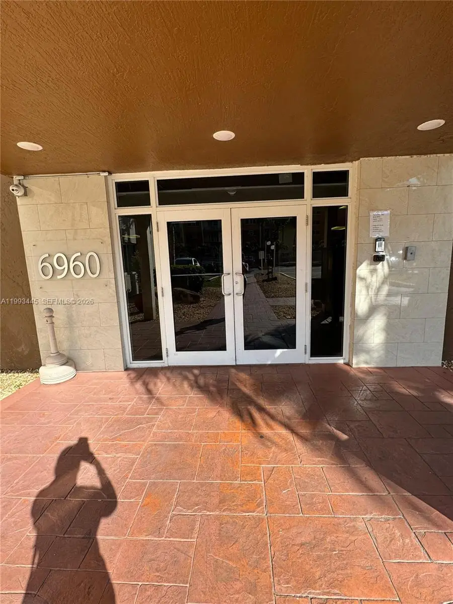6960 Miami Gardens Dr #2-516, Hialeah, FL 33015 - #2