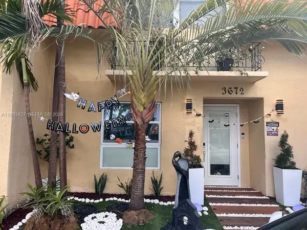 3672 NE 167th St #31, North Miami Beach, FL 33160