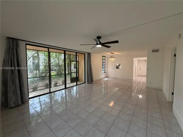 400 Commodore Dr #101, Plantation, FL 33325