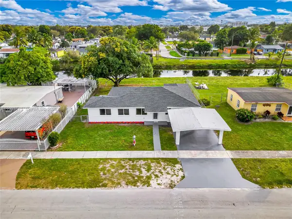 2410 NW 155th Ter, Miami Gardens, FL 33054