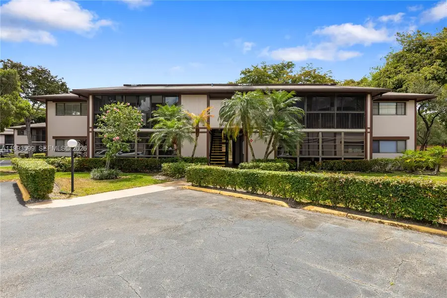 9660 S Belfort Cir #207, Tamarac, FL 33321 - #2