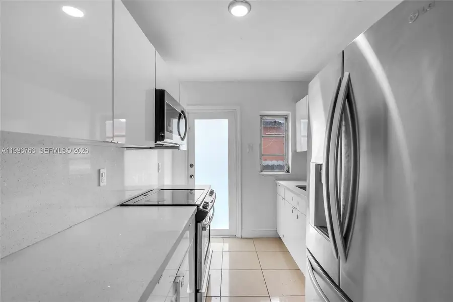 667 E 20th St, Hialeah, FL 33013 - #3