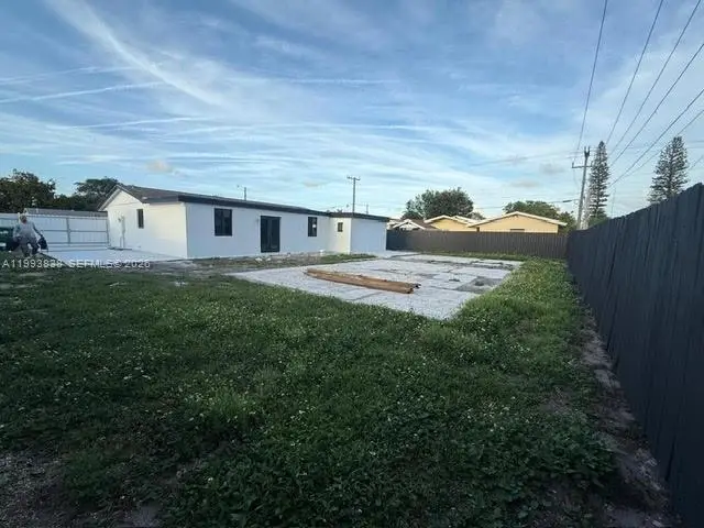 3224 NW 181st St, Miami Gardens, FL 33056 - #2
