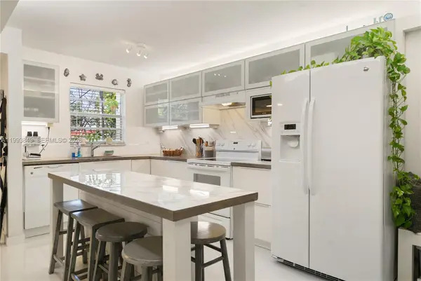 300 Ocean Dr #26, Key Largo, FL 33037