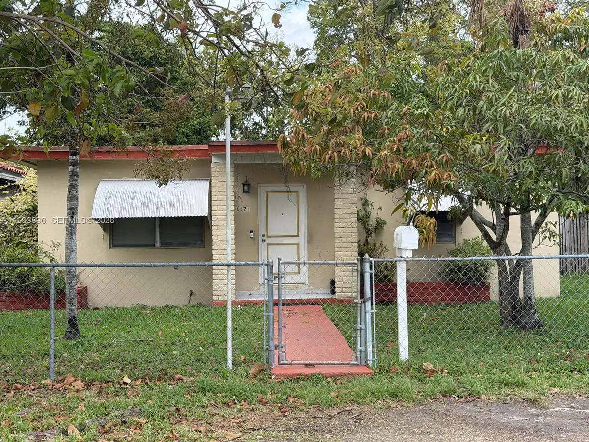 6371 SW 34th St, Miami, FL 33155 - #1