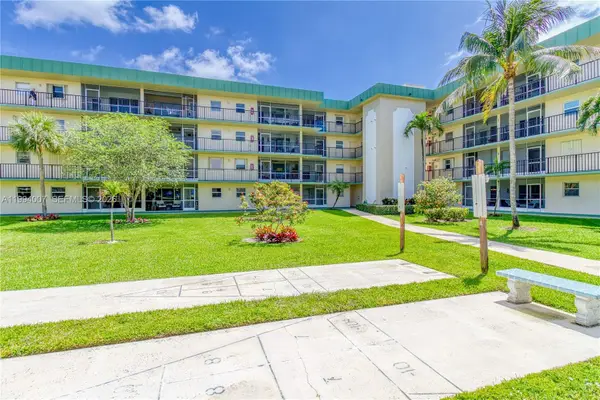 804 SE 7th St #107, Deerfield Beach, FL 33441