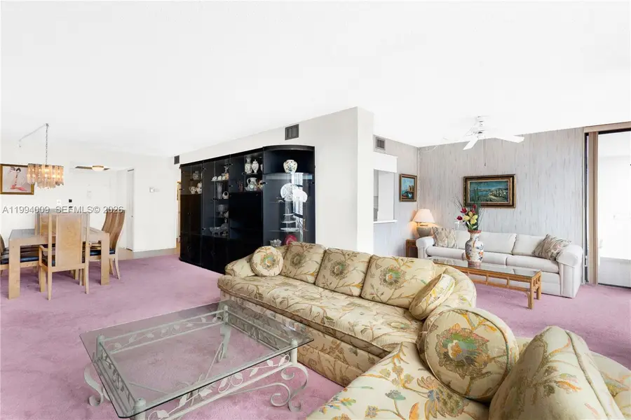 1000 Parkview Dr #822, Hallandale Beach, FL 33009 - #3