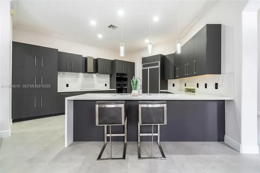 920 Captiva Dr, Hollywood, FL 33019 - #3