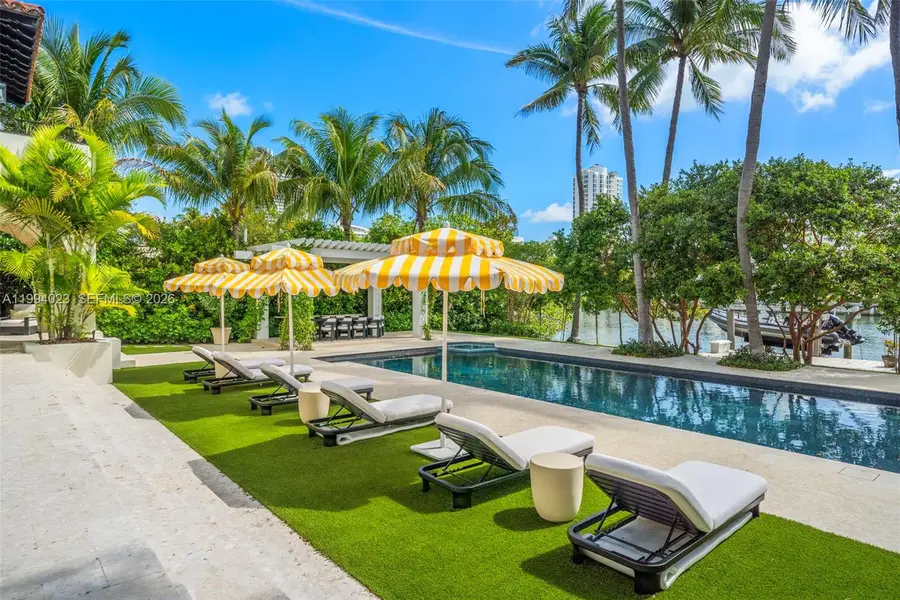 3681 Flamingo Dr, Miami Beach, FL 33140 - #3