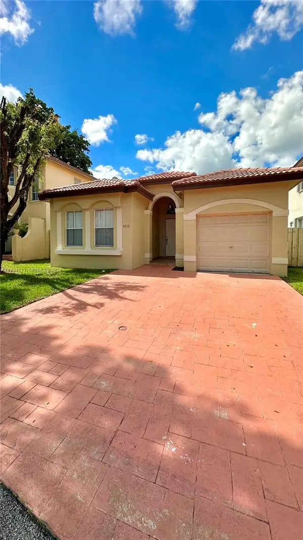 Address Withheld By Seller, Doral, FL 33178