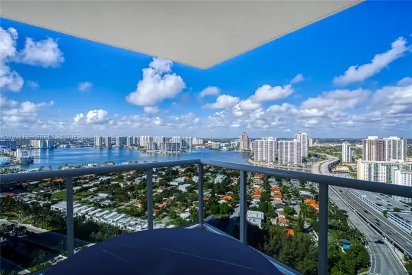 19111 Collins Ave #3307, Sunny Isles Beach, FL 33160
