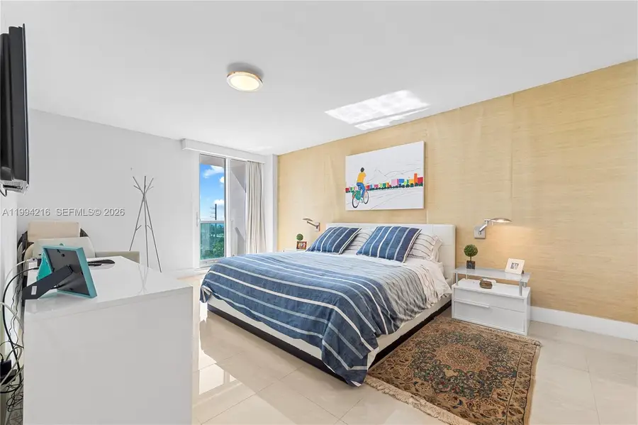 100 Bayview Dr #507, Sunny Isles Beach, FL 33160 - #3