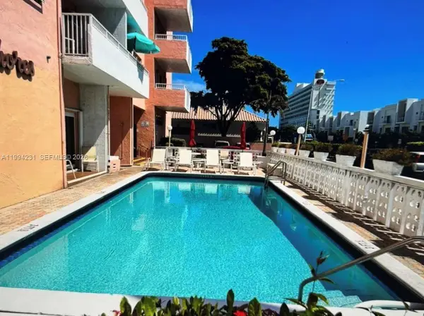 3201 NE 14th St Cswy #502, Pompano Beach, FL 33062