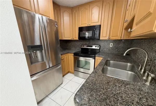 2565 W 56th St #101, Hialeah, FL 33016