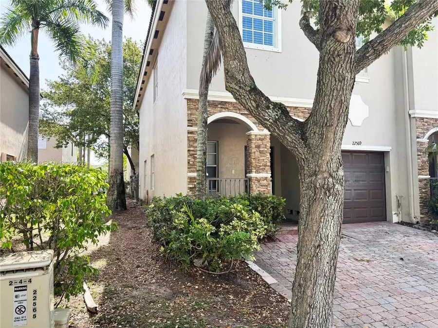 22569 SW 89th Pl, Cutler Bay, FL 33190 - #2