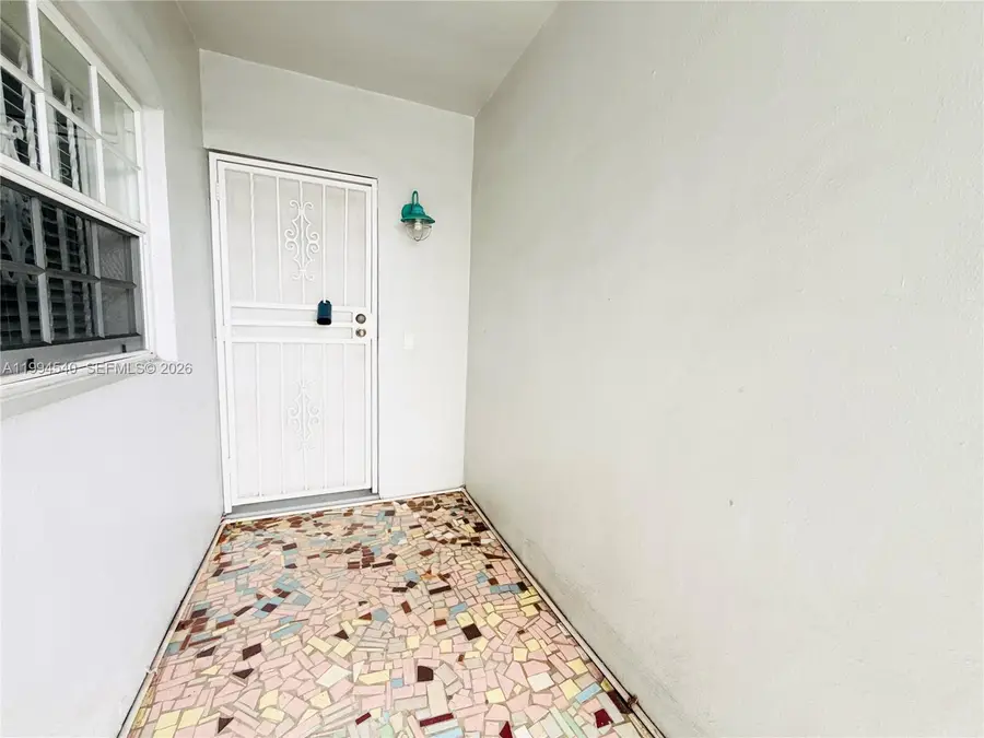 555 SW 16th Ave #11, Miami, FL 33135 - #2