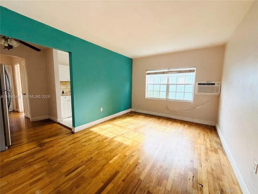 555 SW 16th Ave #11, Miami, FL 33135 - #3