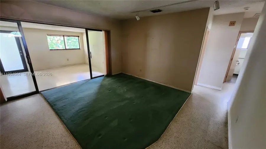 6241 NW 110th St, Hialeah, FL 33012 - #3