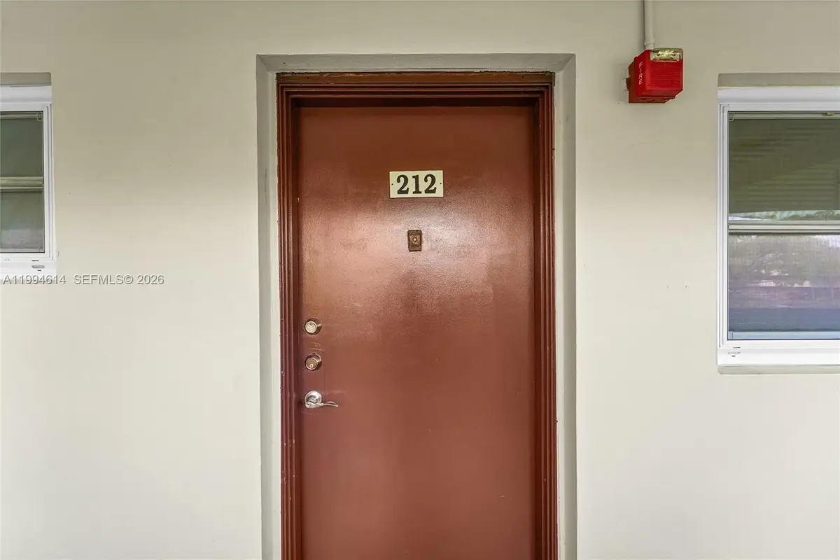 3090 NW 46th Ave #212C, Lauderdale Lakes, FL 33313 - #1