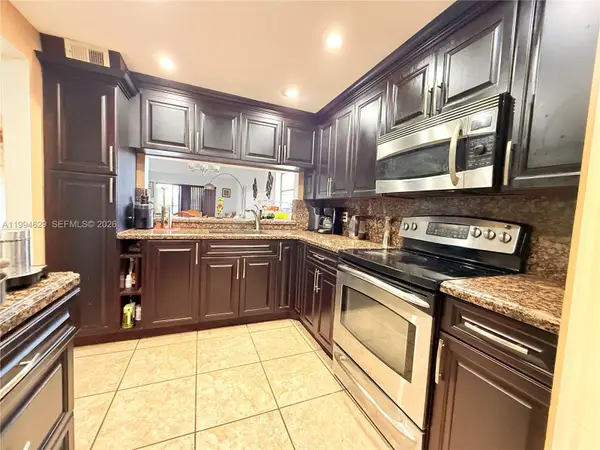 6575 W Oakland Park Blvd #311, Lauderhill, FL 33313