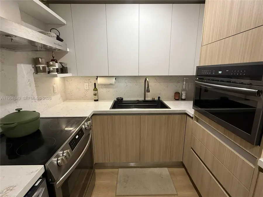 1519 Drexel Ave #200, Miami Beach, FL 33139 - #3