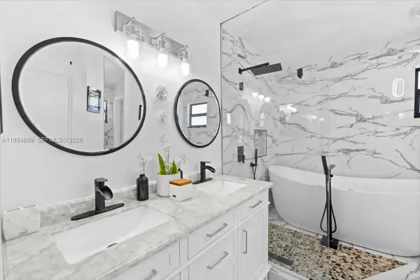 10740 NW 16th Ct, Plantation, FL 33322