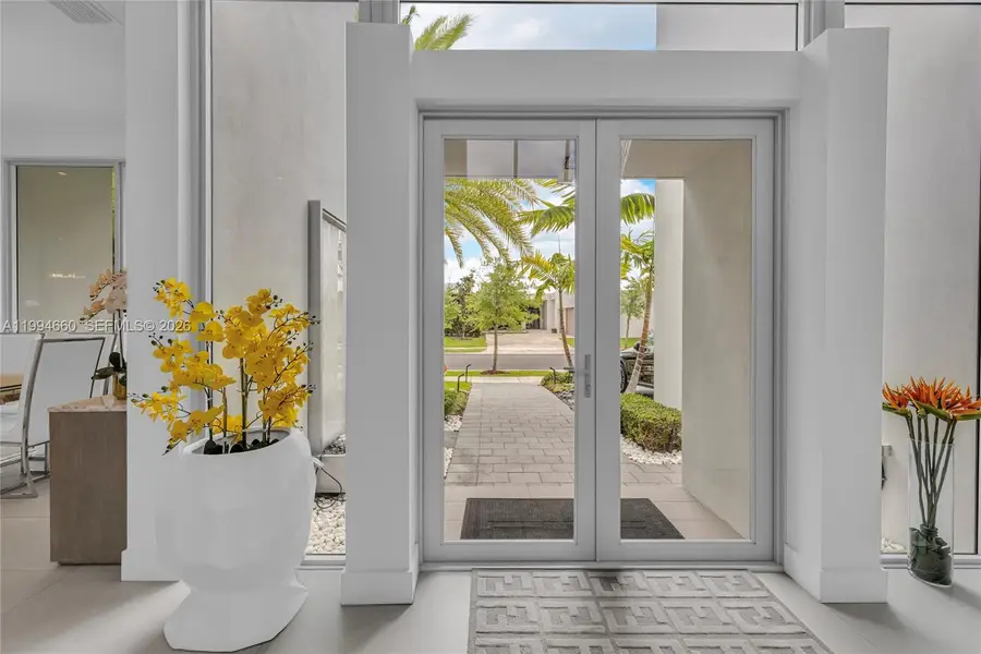 16631 Sunset Way, Weston, FL 33326 - #2