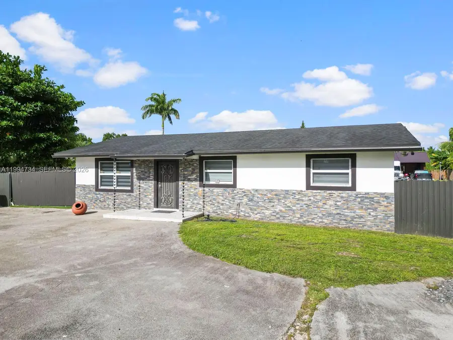 15305 SW 209th Ave, Miami, FL 33187 - #2