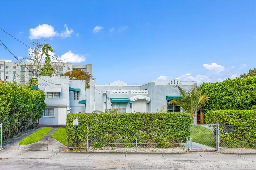 330 NW 25th Ave, Miami, FL 33125 - #2