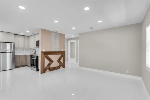 1660 W 26th St, Riviera Beach, FL 33404