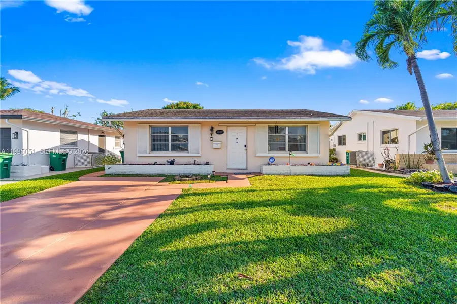 6802 NW 58th Ct, Tamarac, FL 33321 - #2