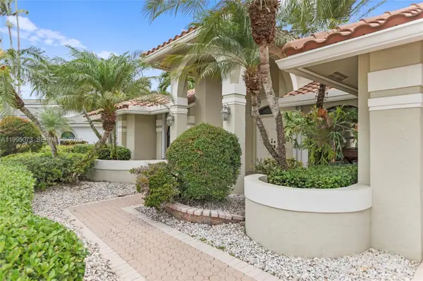 11021 NW 7th St, Plantation, FL 33324