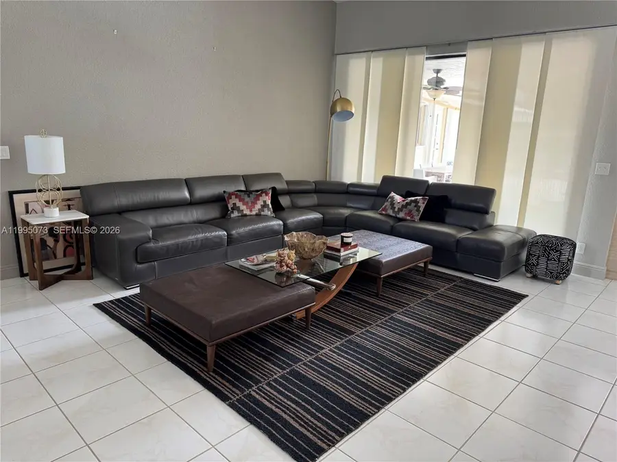 11021 NW 7th St, Plantation, FL 33324 - #3