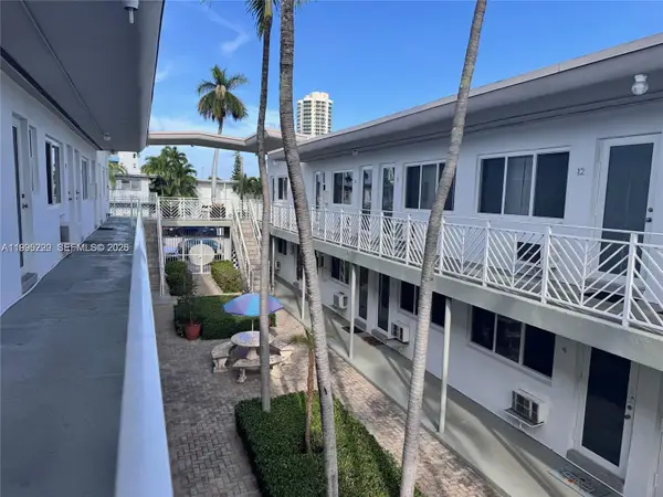 7440 Byron Ave #12B, Miami Beach, FL 33141