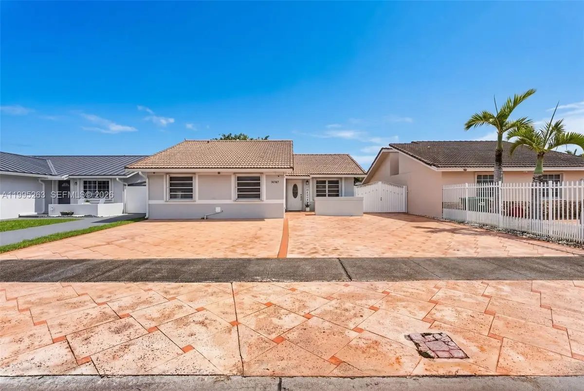 14747 SW 82nd St, Miami, FL 33193 - #1