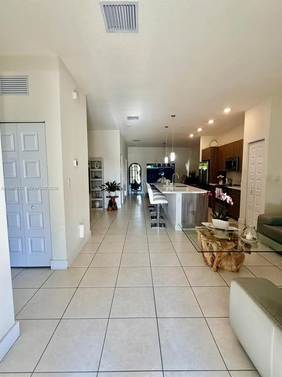 8005 NW 104th Ave, Doral, FL 33178 - #1