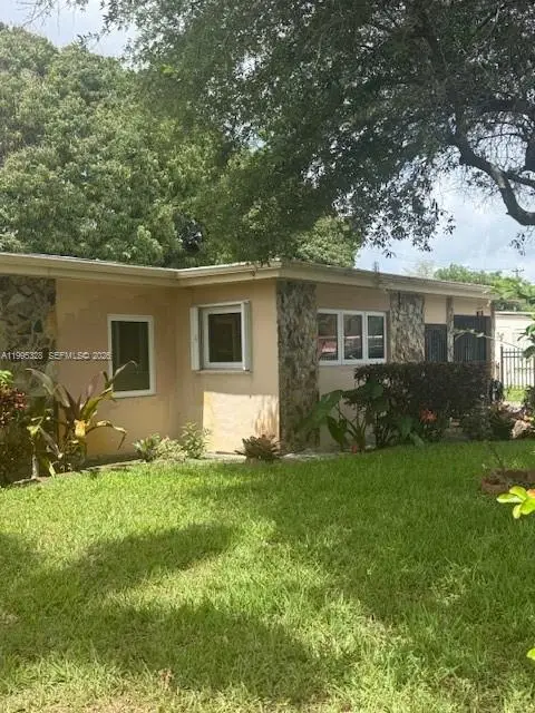 16300 NW 21st Ave, Miami Gardens, FL 33054 - #2