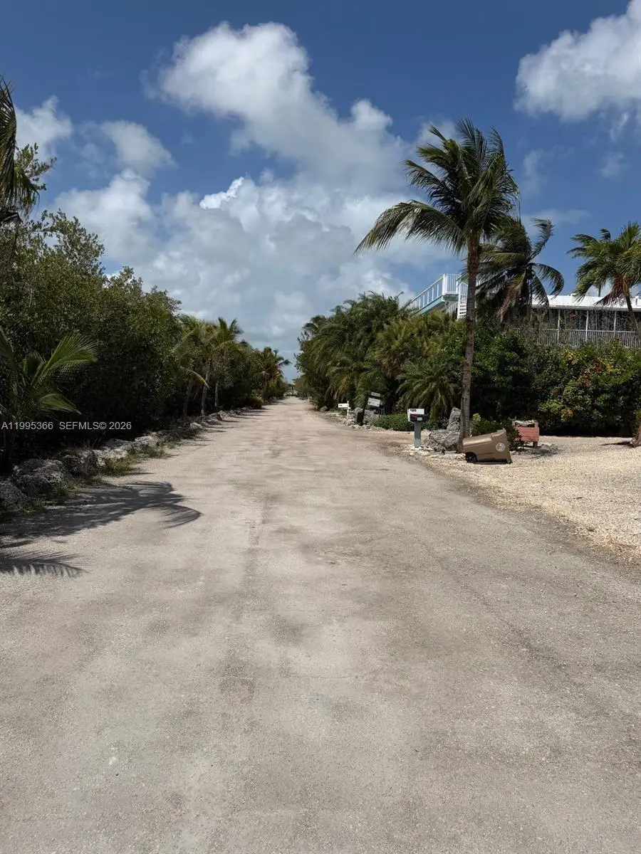 1510 Shaw Dr, Key Largo, FL 33037 - #3