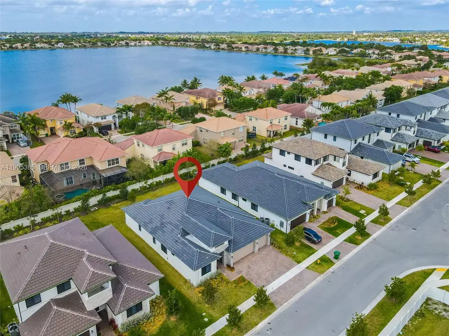 4528 SW 178th Ave, Miramar, FL 33029 - #2