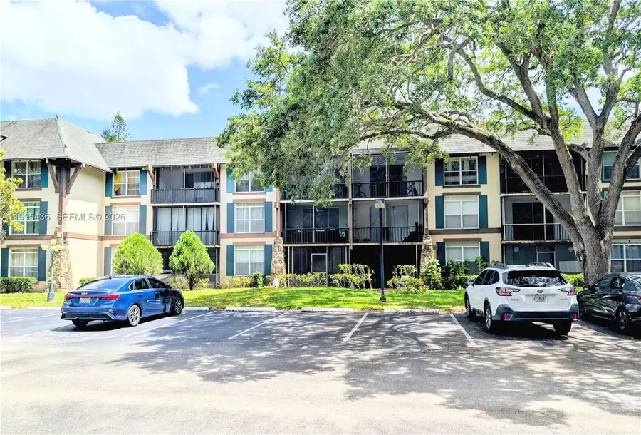 3720 Inverrary Dr #1J, Lauderhill, FL 33319 - #3