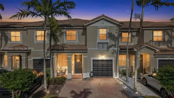 1013 NE 42nd Ave, Homestead, FL 33033