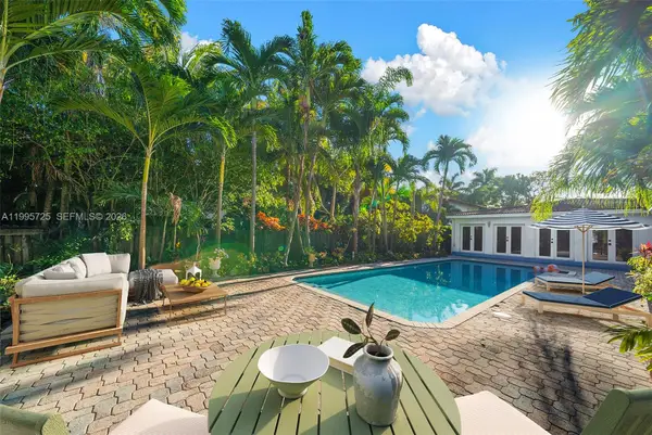 3755 Royal Palm Ave, Miami Beach, FL 33140