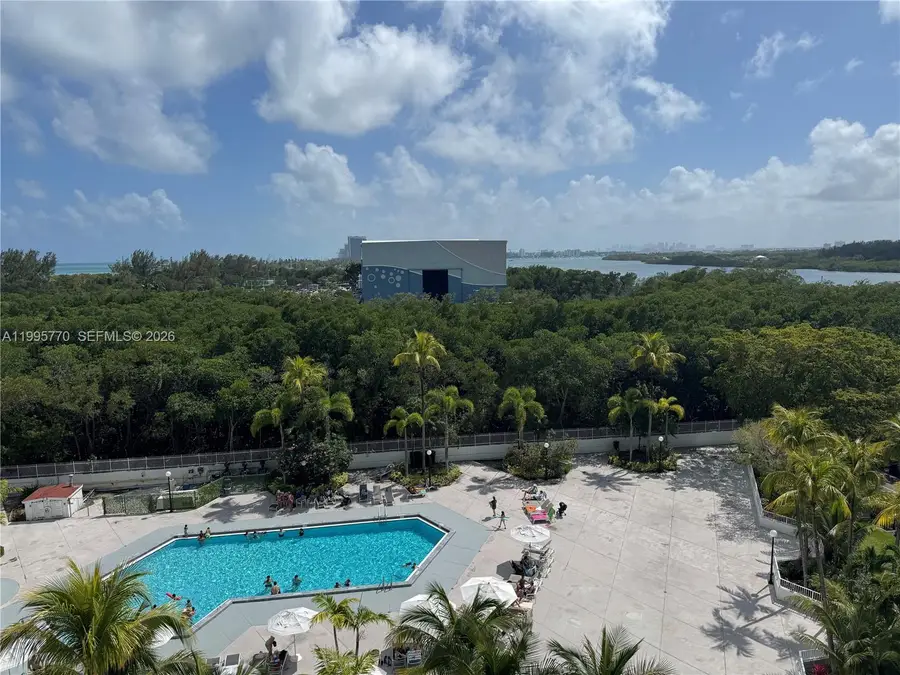 100 Bayview Dr #725, Sunny Isles Beach, FL 33160 - #2